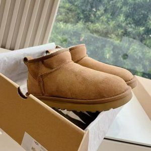 UGG Classic Ultra Mini Chestnut